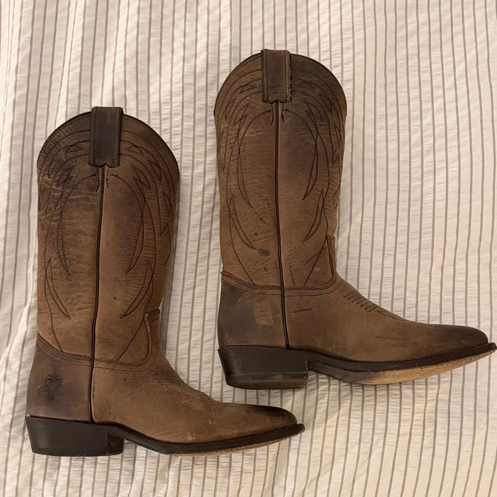 Frye Distressed Brown Western Boots